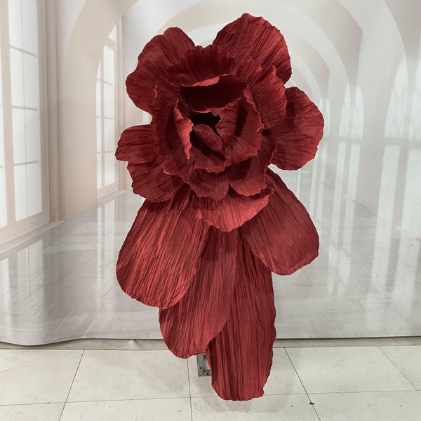 Large-scale paper flowers. three-dimensional flower art installations. wedding props. beautiful Chen decorative flowers. wedding road flowers